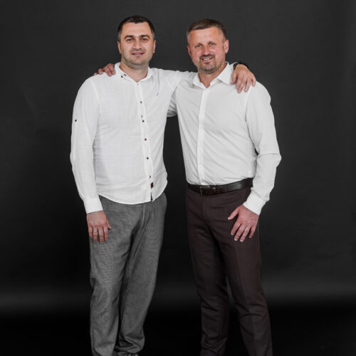 Засновники Mpost